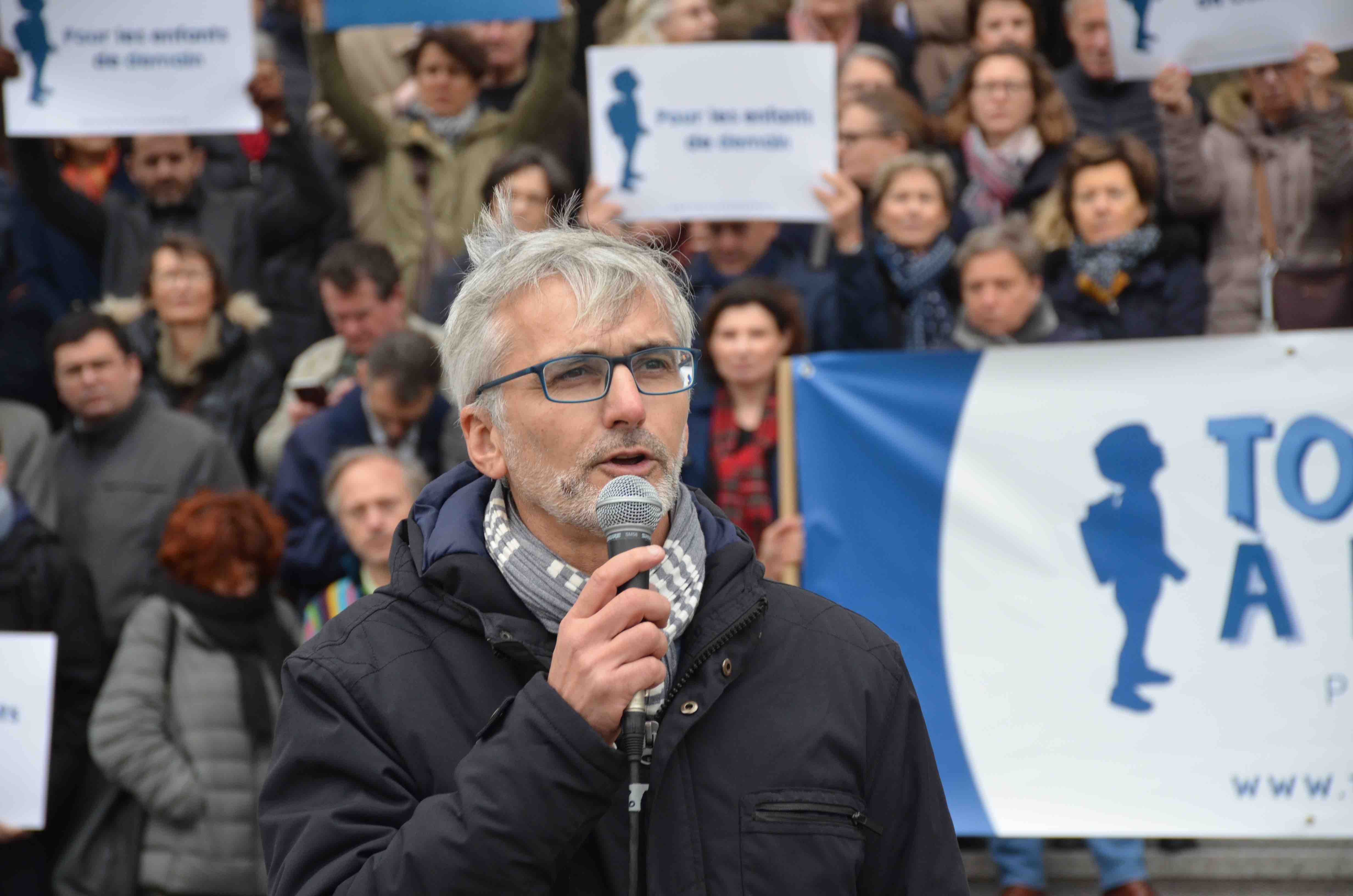 touchepasamonpere tugdualderville