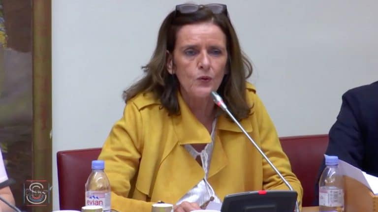 Procréation médicalement assistée : audition devant les sénateurs, de Caroline Roux
