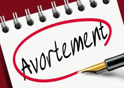 avortement : offensive idéologique, aucune réflexion sur la prévention