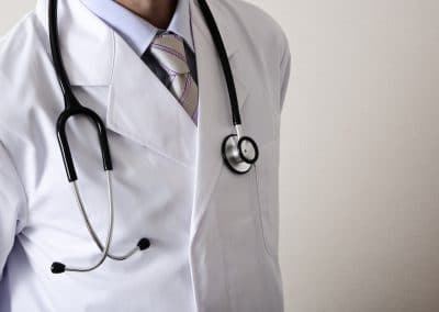 avortement : l&rsquo;ordre des médecins et l’académie de médecine opposés à la ppl ivg