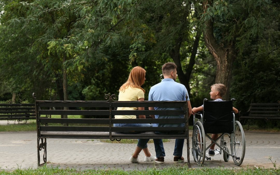 Parents d’enfants porteurs de handicap : rapport de la Drees