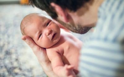 doublement du congé de paternité : renforcer la relation père-enfant