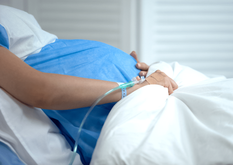 fausse couche : une ppl adoptée en commission pour mieux accompagner les couples