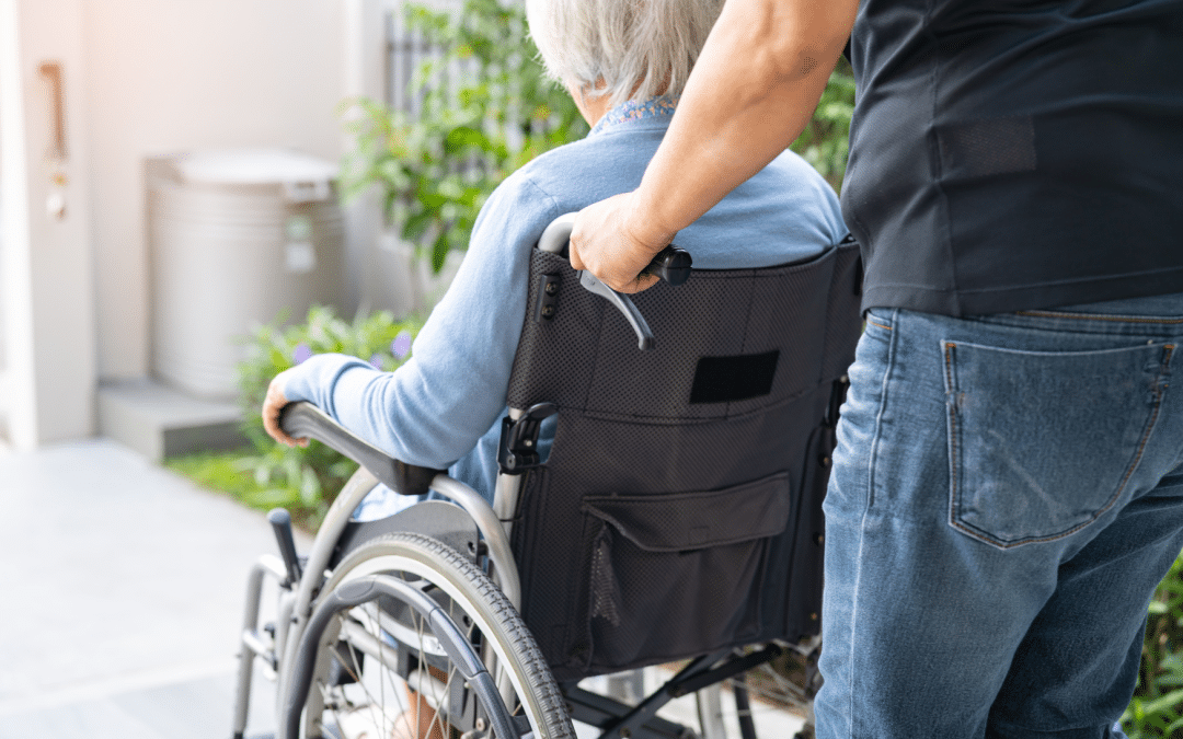 La Cour des comptes pointe les carences de l’Etat dans l’accompagnement des personnes en situation de handicap vieillissantes