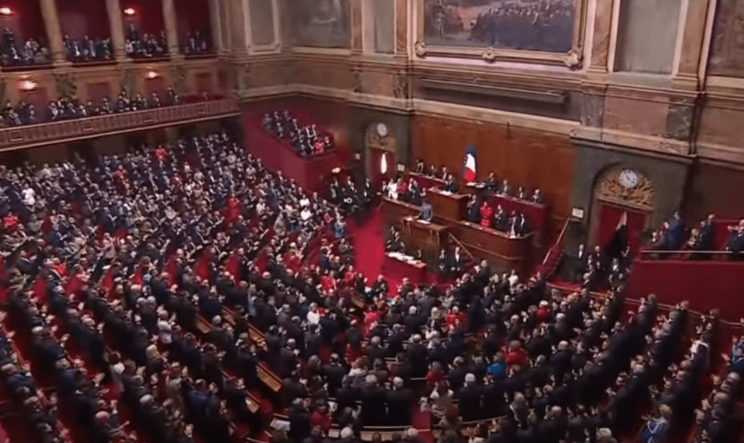 [CP] – IVG dans la Constitution : un déni d&rsquo;humanité