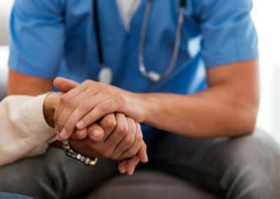 « mieux soulager la douleur, c’est aussi mieux accompagner le patient dans sa globalité »