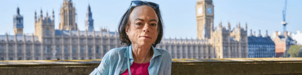"Il vaudrait mieux être mort !" de Liz Carr :  un documentaire éclairant sur l'euthanasie