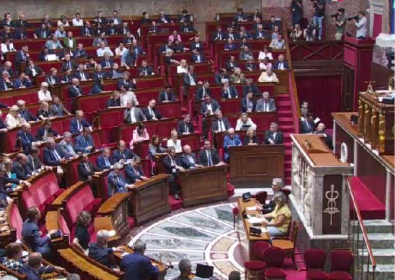 Fin de vie : une loi indigne et fratricide